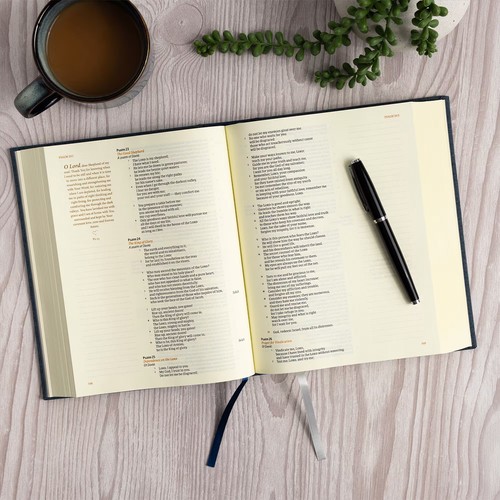 CSB Notetaking Bible Medium Blue Cloth over Board, ROH Edition