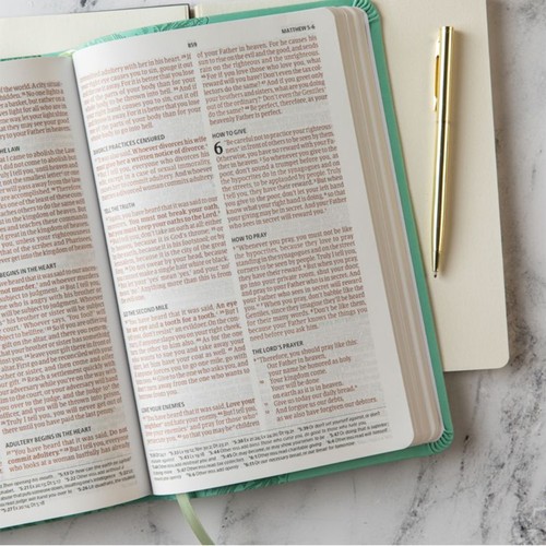 CSB Large Print Thinline Bible—Light Teal
