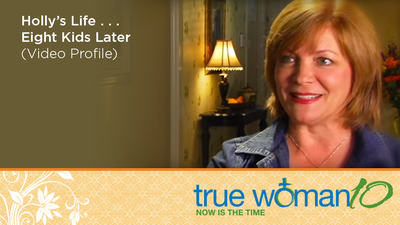 Holly’s Life . . . Eight Kids Later (Profile Video)